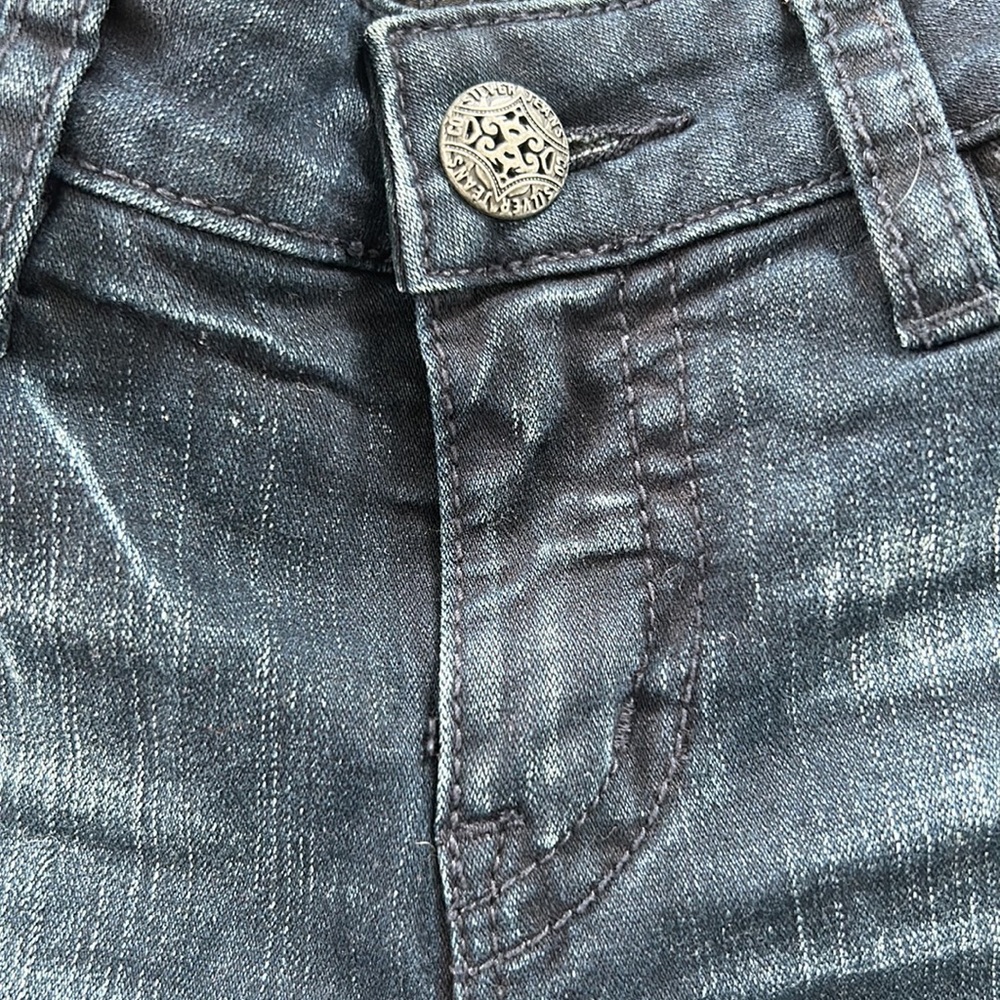 Blue jeans - Picture 4 of 6